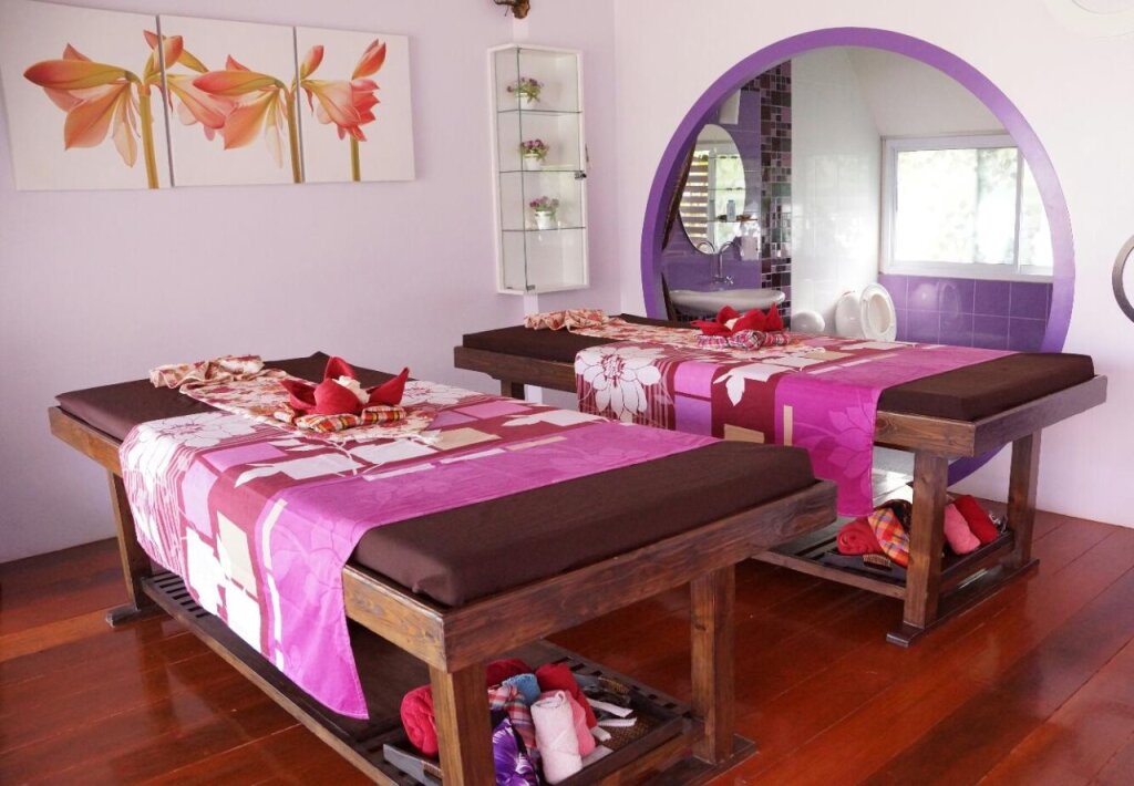 Пхитсанулок: Hatthaland Resort and Spa