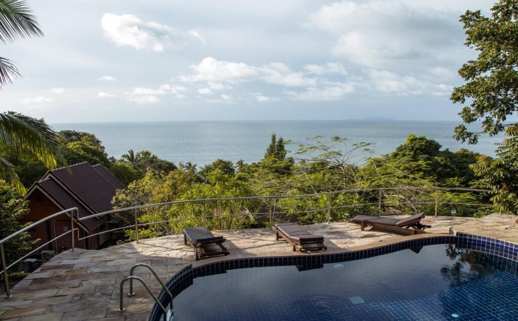 Haad Yao Over Bay Resort — фото 1