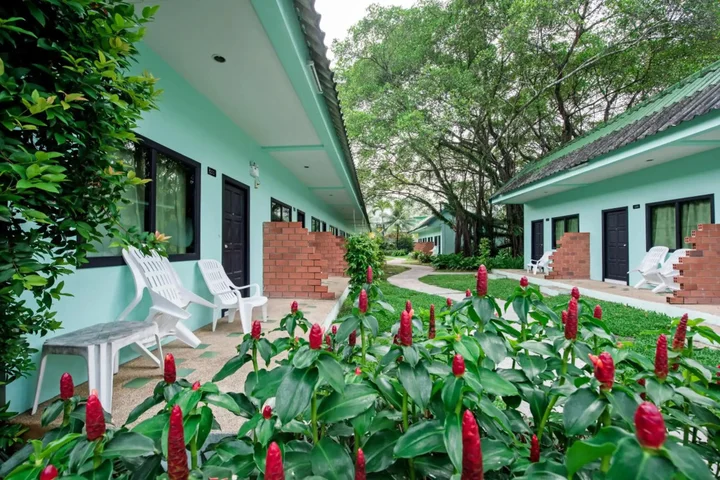 Кату: Baantonsai Garden Resort (SHA Extra Plus)