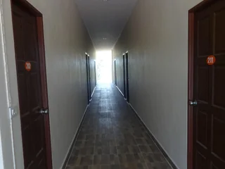 Ханом: S T Mansion