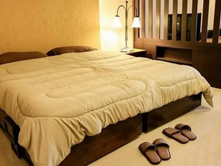Бангкок: P Pailin Condotel
