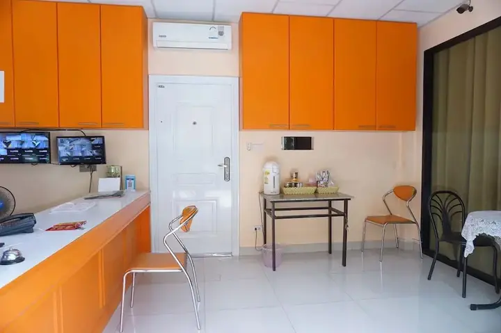 Ранонг: Jirasin Ranong Apartment