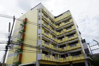 Сурин: Metro Residence