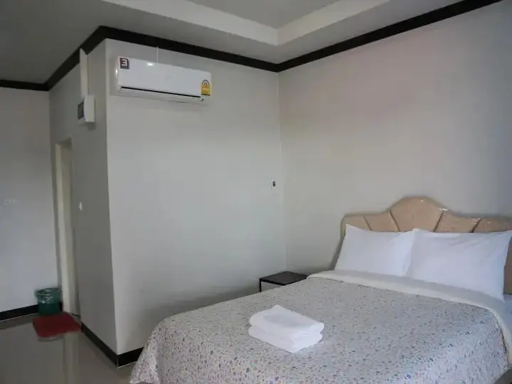 Нанг-Ронг: Rutna Resort