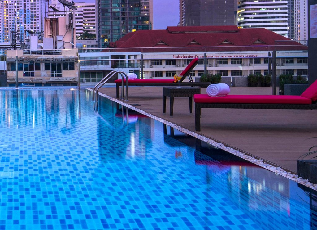 Бангкок: Travelodge Sukhumvit 11