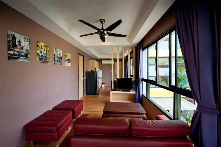 Муанг: Anchan Hostel