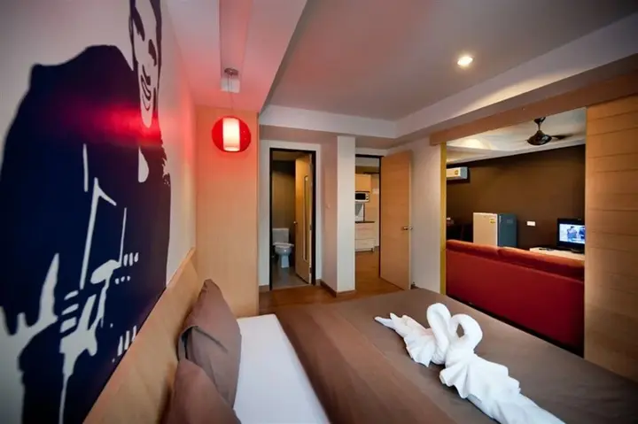 Муанг: Anchan Hostel