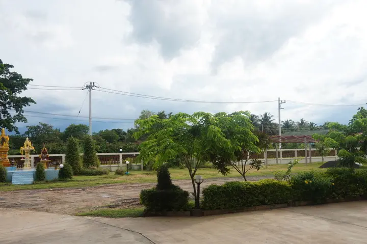 Нанг-Ронг: Bumnsaya Place