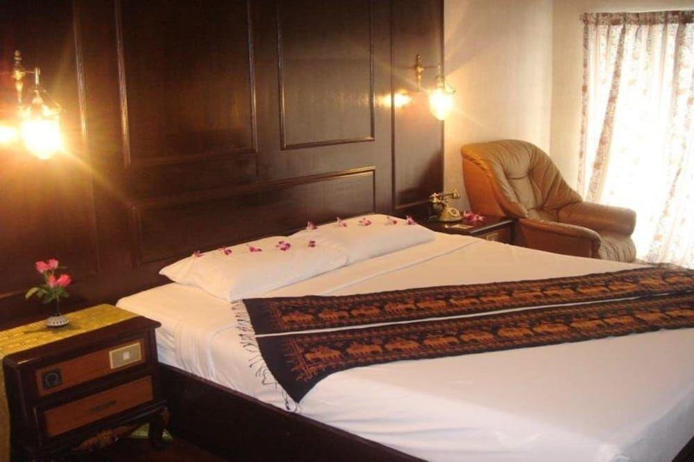 Сурин: Hotel Petchkasem Grand