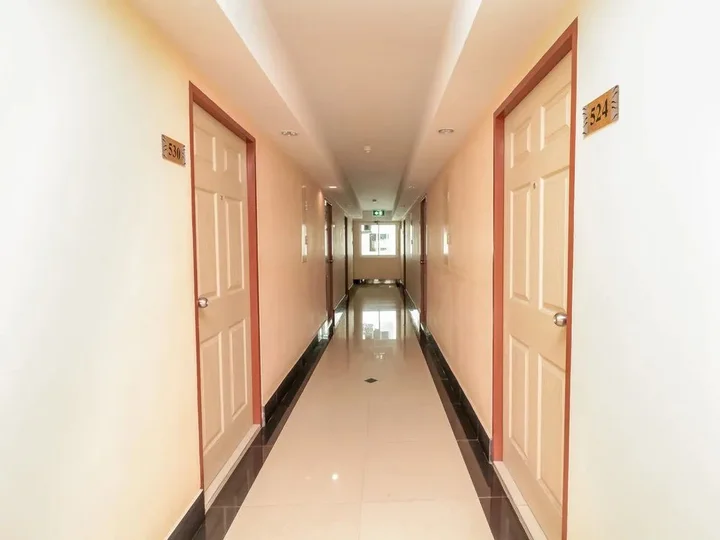 Бангкок: NIDA Rooms Metro Inthamara 169