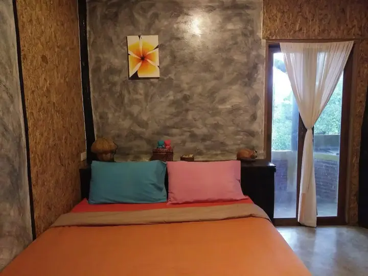 Паи: Paina Paita Home