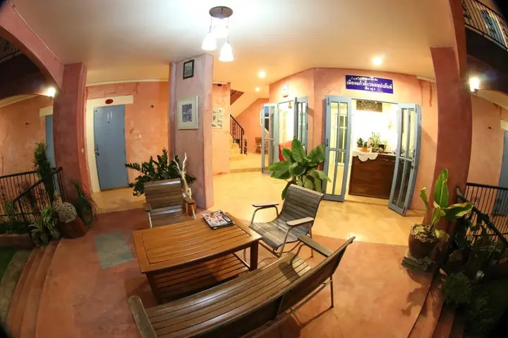 Пху Руэа: Le Bar Tarry Hotel