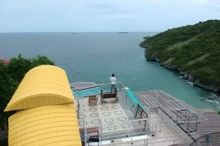 Ко Сичанг: Yellow House Koh Sichang