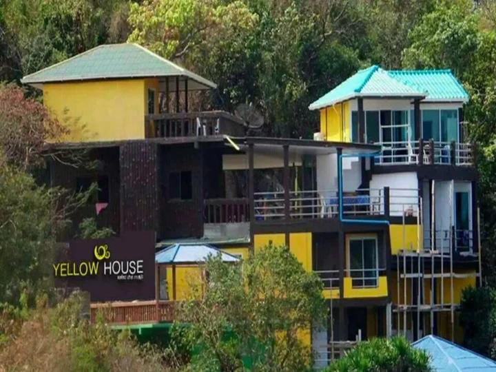 Ко Сичанг: Yellow House Koh Sichang
