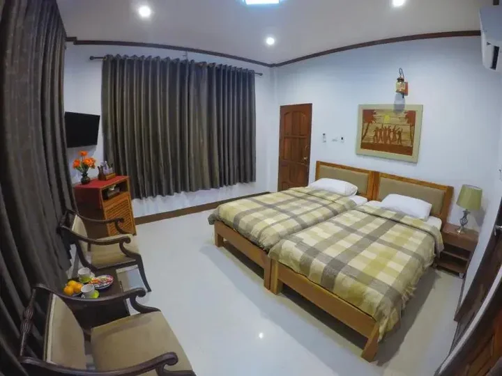 Чианг-Хан: Chandra Varin Hometel