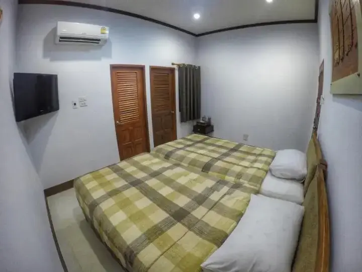 Чианг-Хан: Chandra Varin Hometel