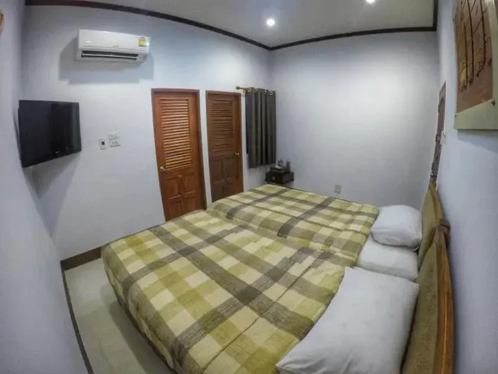 Чианг-Хан: Chandra Varin Hometel