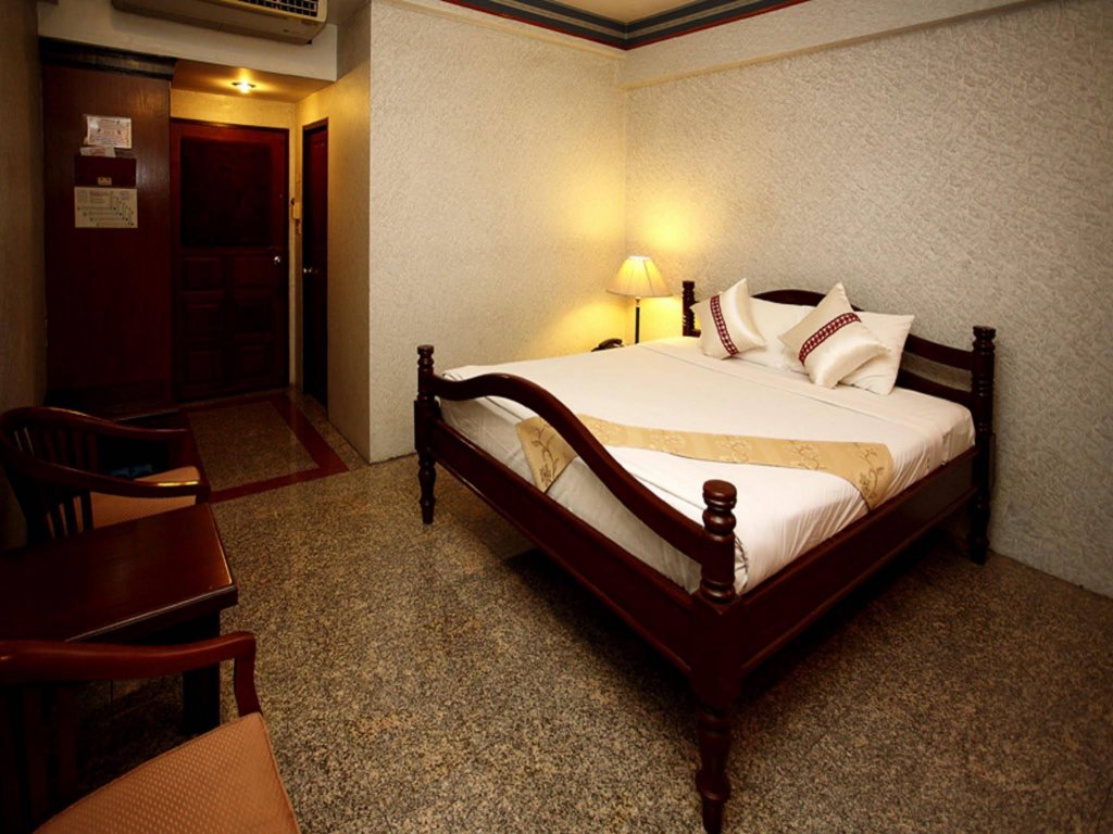 Пхетчабун: Kosit Hill Hotel