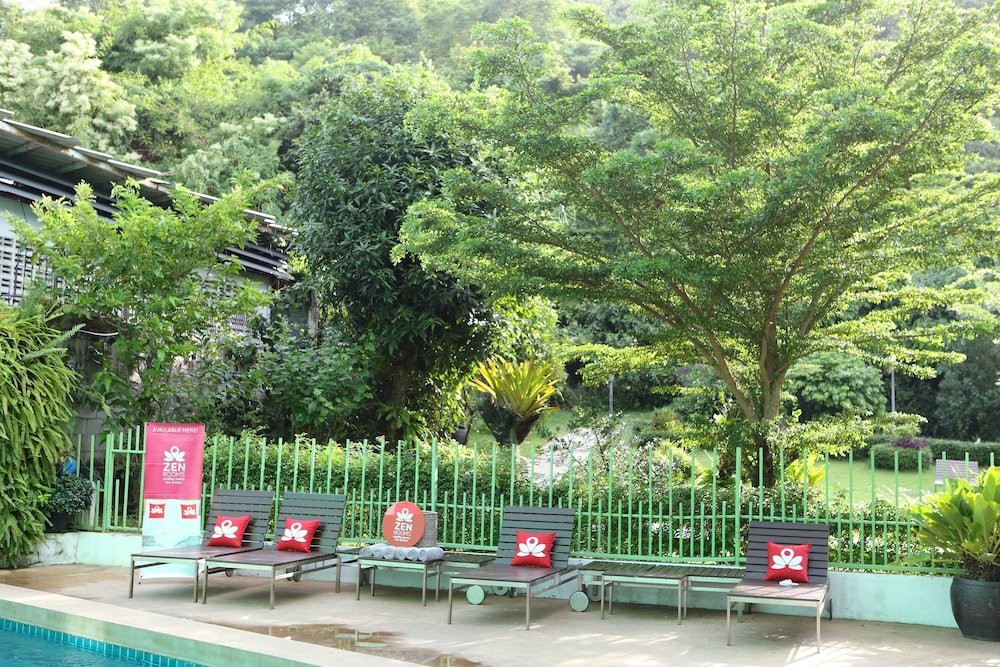 Паттайя: ZEN Rooms Thappraya Road