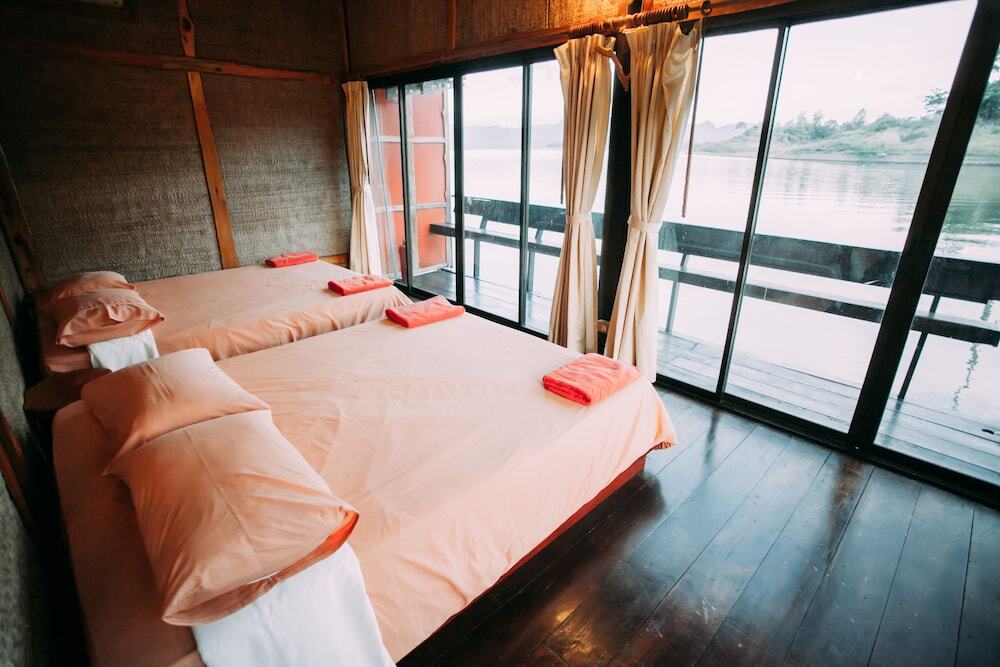 Си-Сават: Pufa EngNam Lake Resort