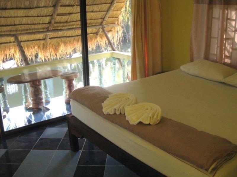 Тхепсатхит: Tantong Resort