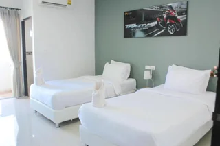 Лоэй: Plus Hotel Loei