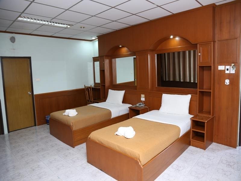 Сураттхани: Banpaktai Hotel