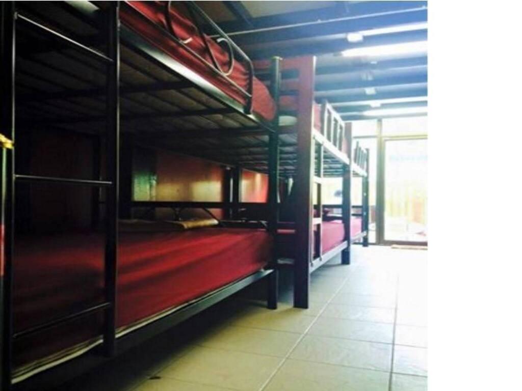 Пхи-Пхи-Дон: O2 Hostel