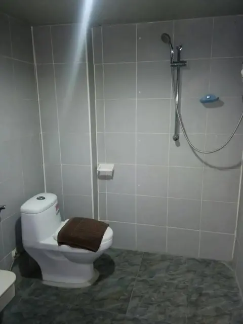 Пхаяу: KM Kwanphayao Hotel