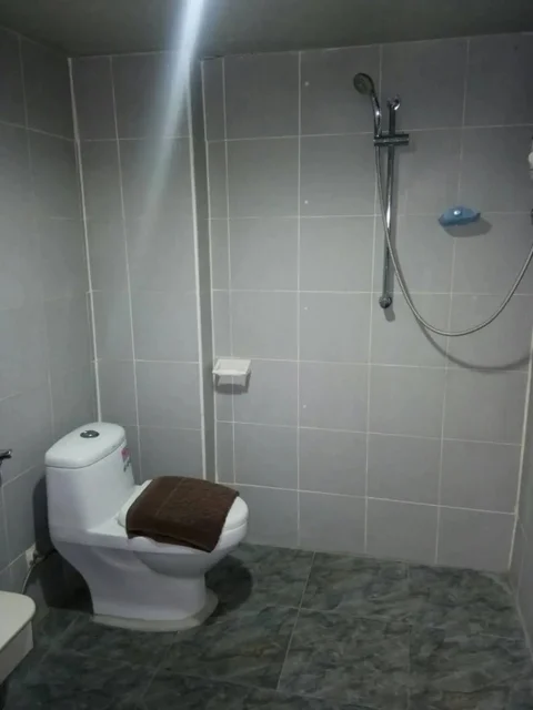 Пхаяу: KM Kwanphayao Hotel
