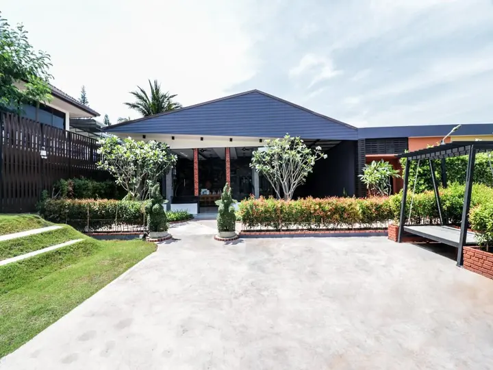 Хуахин: Baan Noppadol Hua Hin Loft Hotel