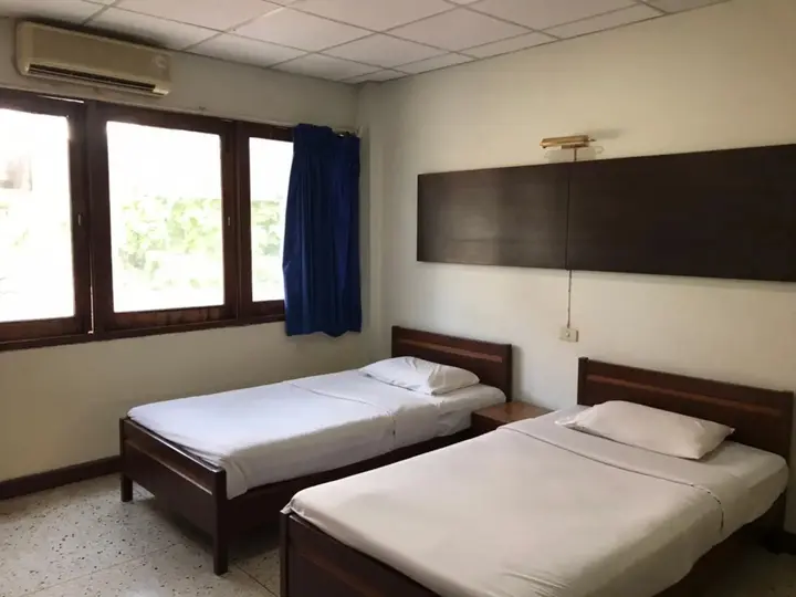 Пхитсанулок: Petch Pailyn Hotel