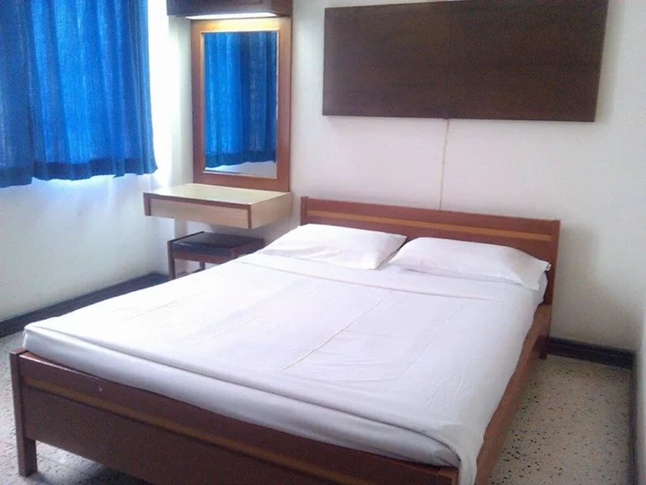 Пхитсанулок: Petch Pailyn Hotel