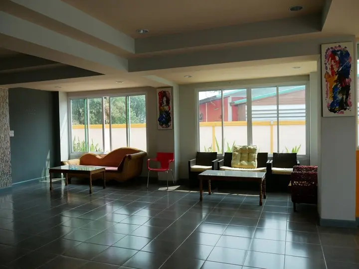 Бури Рам: PK Hotel