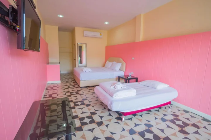 Столичный район Чантхабури: The Cube Resort