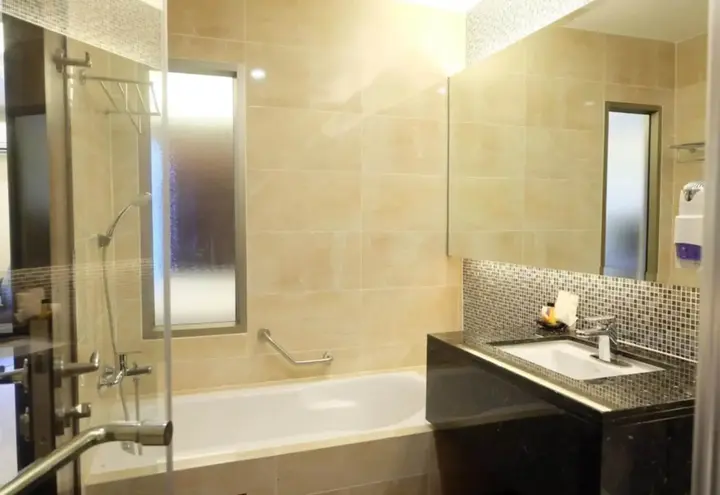 Паттайя: March Hotel Pattaya