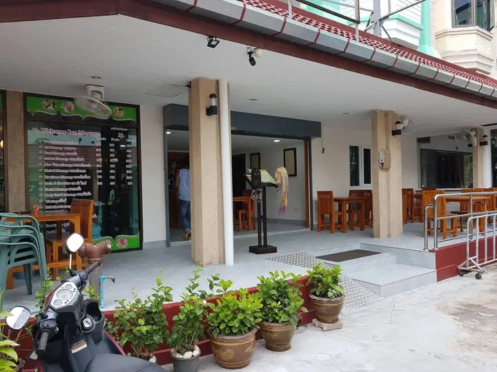 Пхукет: Welcome Inn Karon