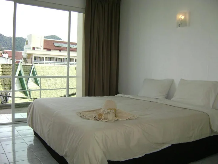 Пхукет: B & B Patong Beach House