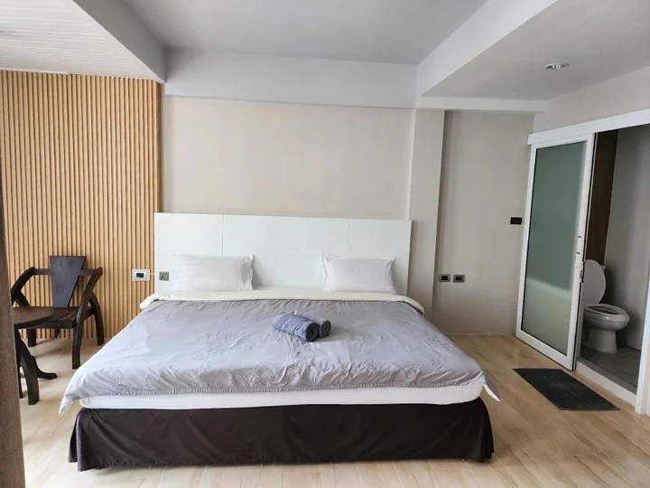 Пхукет: B & B Patong Beach House