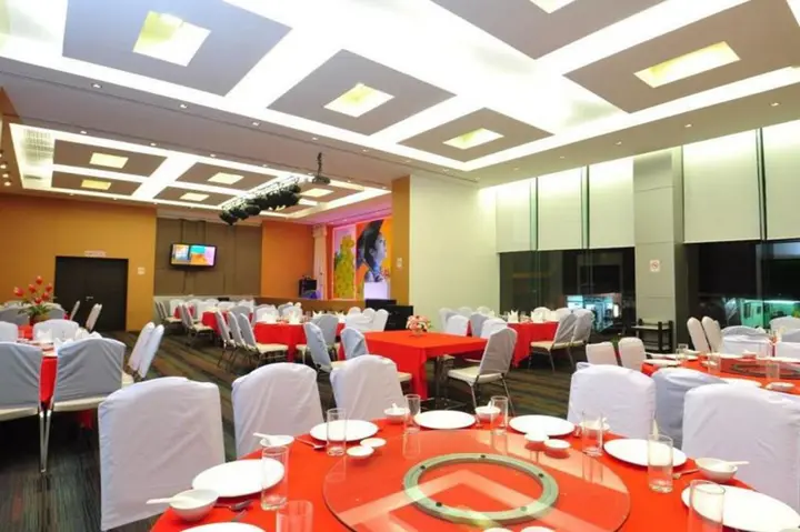 Хатъяй: Mayflower Grande Hotel Hat Yai