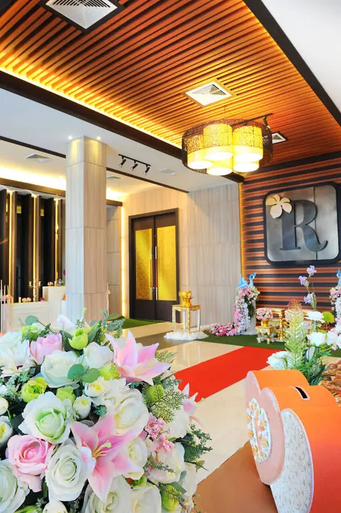 Банг Буа Тхонг: Grand Ratchapruek Hotel