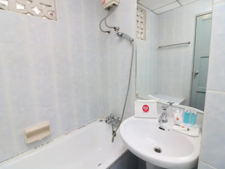 Бангкок: 曼谷奈达客房甘杏大道民武里酒店(Nida Rooms Ramkamhaeng Avenue Min Buri)
