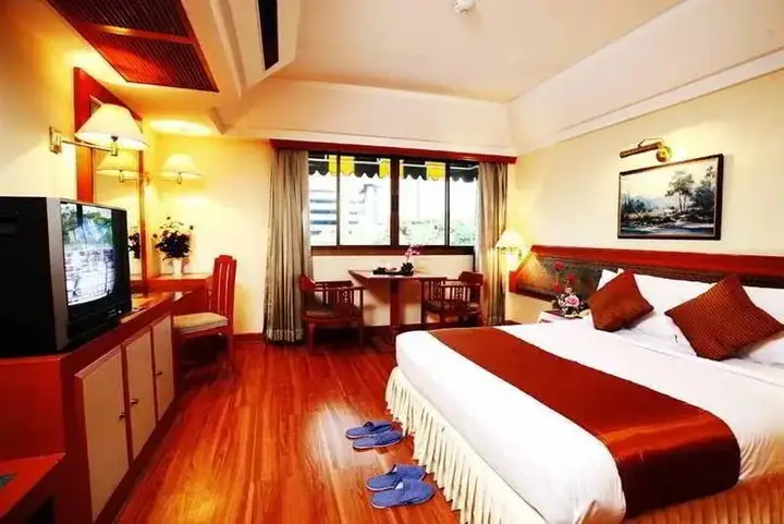 Sawasdee Langsuan Inn — фото 1