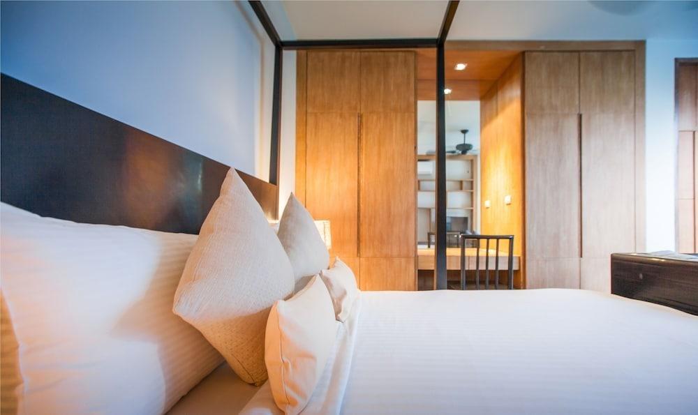 Тхаланг: Two Villas Holiday - Wings Phuket Villa Layan Beach