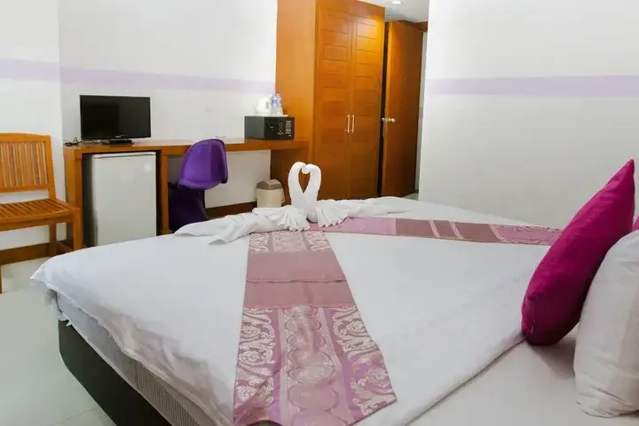 Chana Phuket Hotel — фото 4