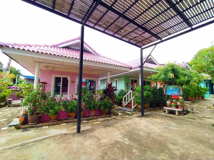 Ко-Лан: Baan Im Em