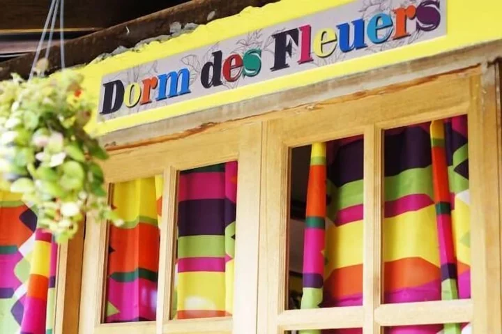 Такуа Па: Dorm Des Fleurs