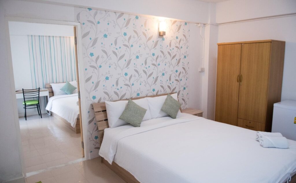Нонтхабури: Malizon Hotel & Residences
