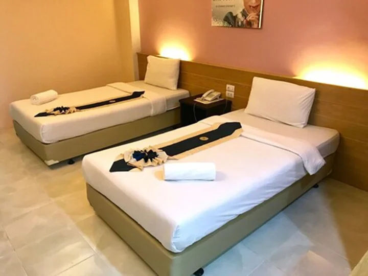 Сураттхани: The One Hotel