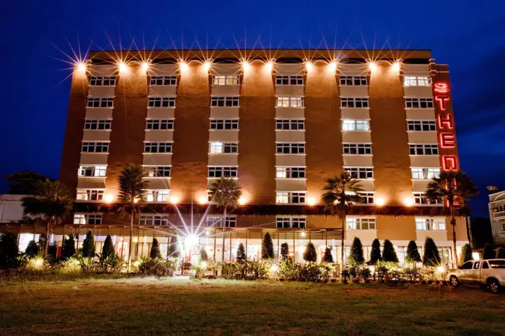 Сураттхани: The One Hotel
